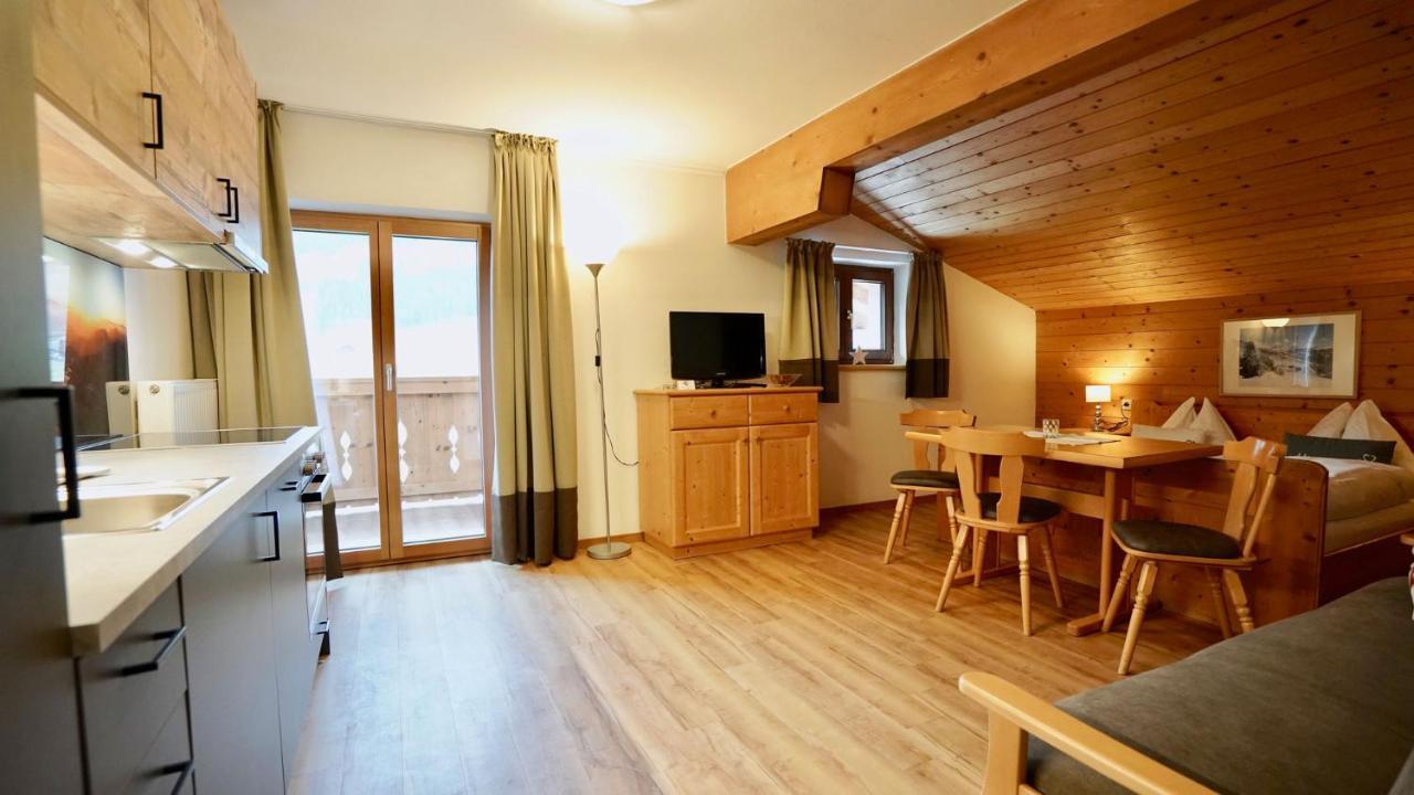 Ranstl Ferienwohnungen フラッハウ エクステリア 写真